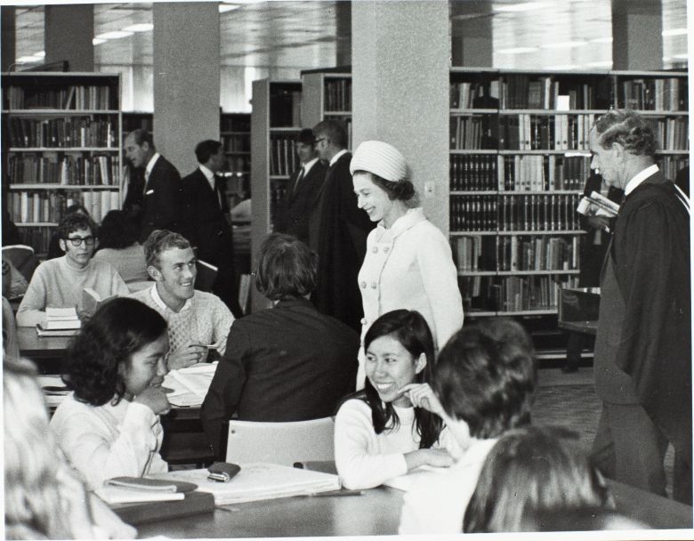 Her Majesty Queen Elizabeth II chats to students during her 1970 visit to the University of Otago. 